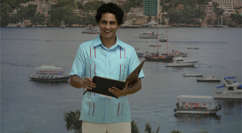 Enrique Arrizon in "Acapulco"