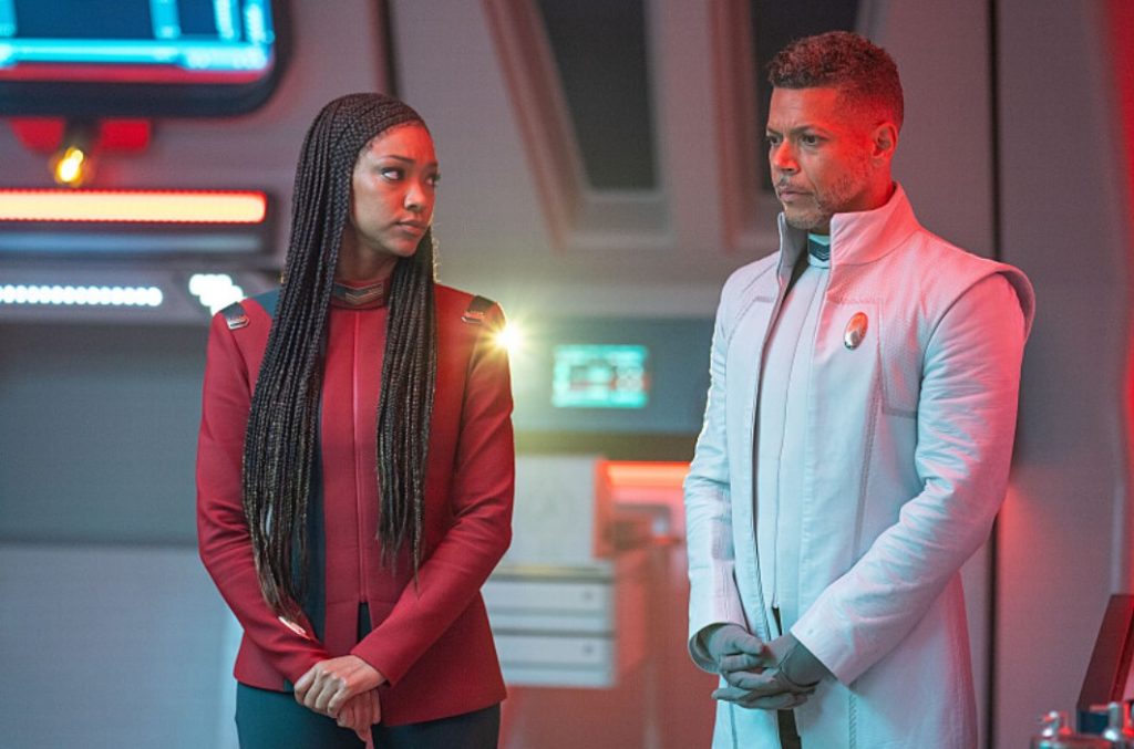 Sonequa Martin-Green as Burnham and Wilson Cruz as Culber in Star Trek: Discovery, episode 7, season 5