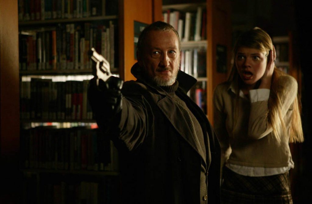 Robert Englund in Behind The Mask