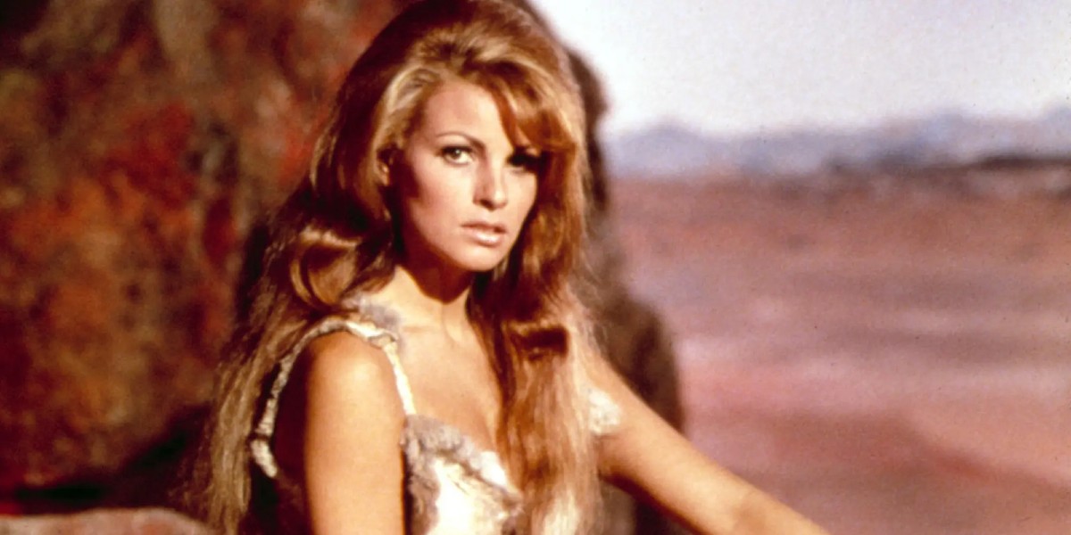 Raquel Welch, Actress And 1960s Sex Symbol, Dies At 82